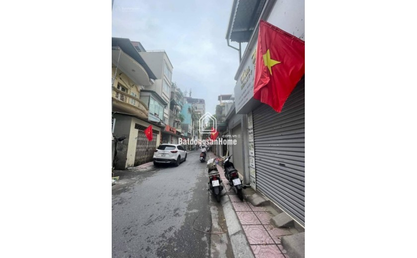 Chủ cần tiền bán gấp mảnh đất Nguyễn Văn Cừ,70M,MT 4,5M,ô tô vào đất.Nhỉnh 14 tỷ